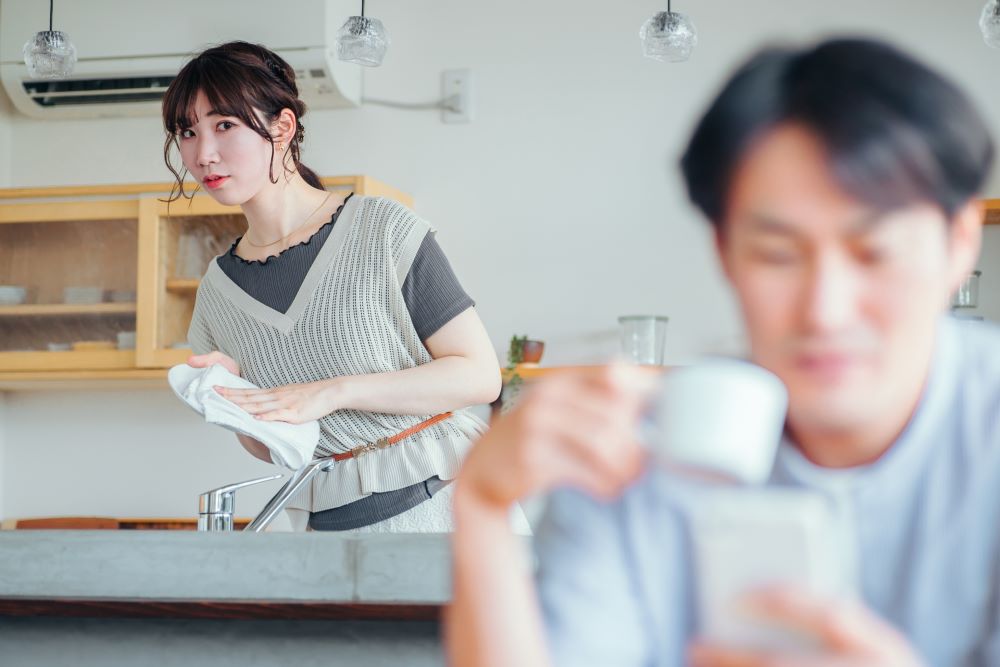 奥さんにパパ活が見つかったイメージ